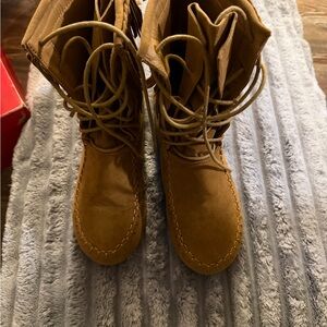 Tan Lace-Up Boots